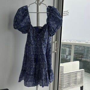Zara Chic Blue Floral Mini Dress with Puff Sleeves Size M